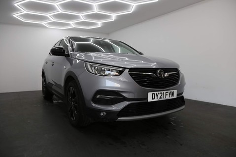 Vauxhall Grandland X SRI NAV 1