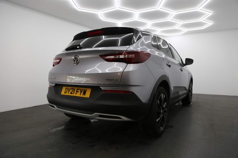 Vauxhall Grandland X SRI NAV 7