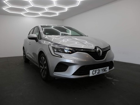 Renault Clio ICONIC TCE