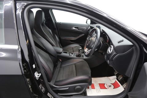 Mercedes-Benz A Class A 180 D AMG LINE EXECUTIVE 8