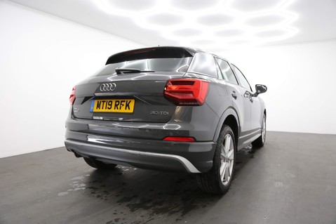 Audi Q2 TDI S LINE 7