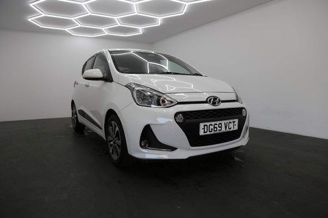 Hyundai i10 PREMIUM SE 1