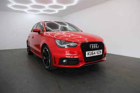 Audi A1 SPORTBACK TFSI S LINE BLACK EDITION 1