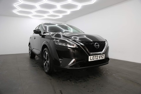 Nissan Qashqai DIG-T N-CONNECTA 1