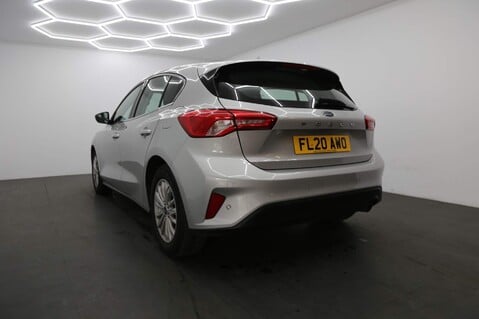 Ford Focus TITANIUM 6