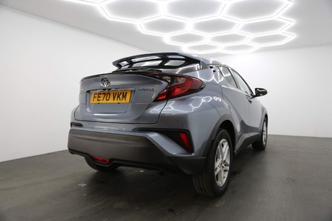 Toyota C-HR ICON 5