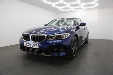 BMW 3 Series 330E SPORT PRO 4