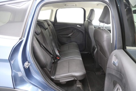 Ford Kuga TITANIUM 22