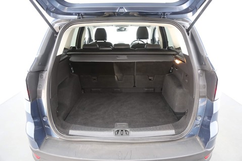 Ford Kuga TITANIUM 25