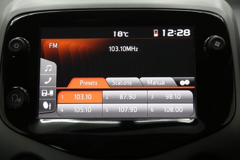 Toyota Aygo VVT-I X-PLAY 12