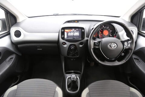 Toyota Aygo VVT-I X-PLAY 13