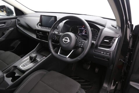 Nissan Qashqai DIG-T ACENTA PREMIUM DCT 10