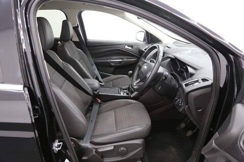 Ford Kuga TITANIUM EDITION 20