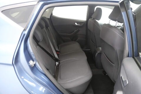 Ford Fiesta TITANIUM 22