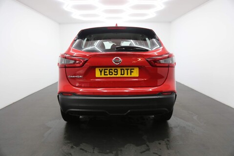 Nissan Qashqai DIG-T ACENTA PREMIUM 8