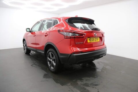 Nissan Qashqai DIG-T ACENTA PREMIUM 6