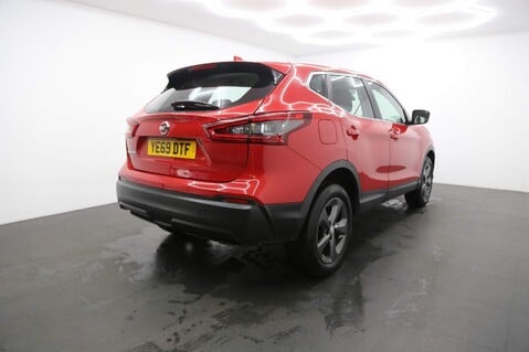 Nissan Qashqai DIG-T ACENTA PREMIUM 7