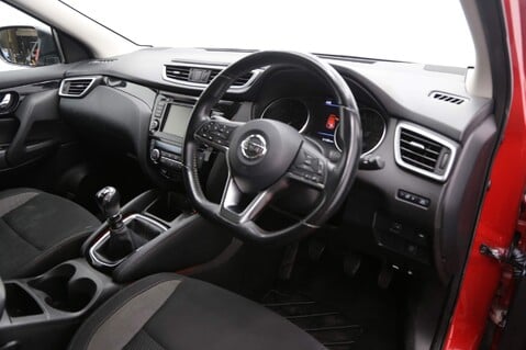 Nissan Qashqai DIG-T ACENTA PREMIUM 10