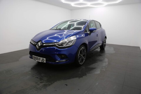 Renault Clio ICONIC TCE 4