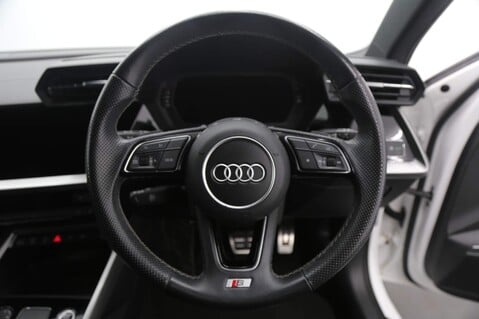 Audi A3 SPORTBACK TFSI S LINE 18