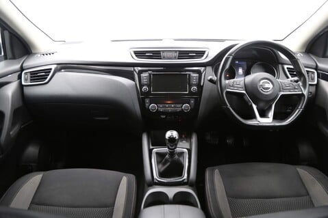 Nissan Qashqai DIG-T ACENTA PREMIUM 11