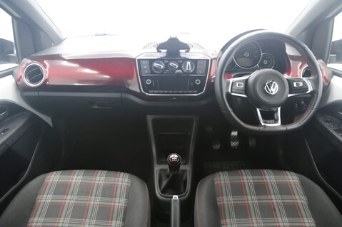 Volkswagen Up UP GTI 11