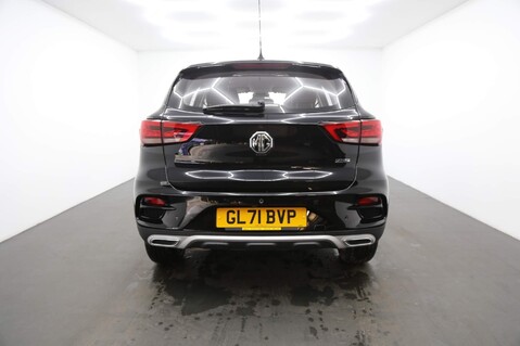 MG ZS EXCLUSIVE VTI-TECH 8