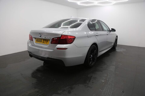 BMW 5 Series 520D M SPORT 7