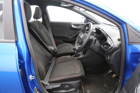 Ford Puma ST-LINE 20