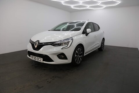 Renault Clio ICONIC TCE 4