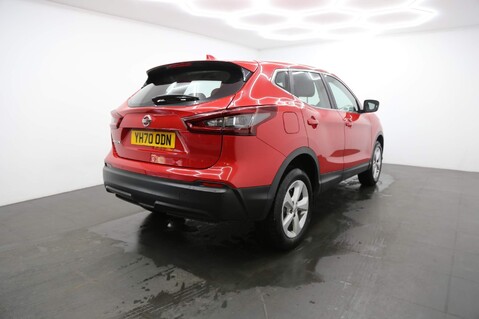 Nissan Qashqai DIG-T ACENTA PREMIUM 7