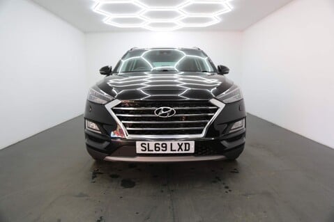 Hyundai TUCSON CRDI PREMIUM SE 3