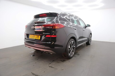 Hyundai TUCSON CRDI PREMIUM SE 7