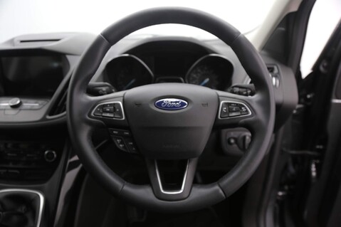 Ford Kuga TITANIUM EDITION 17