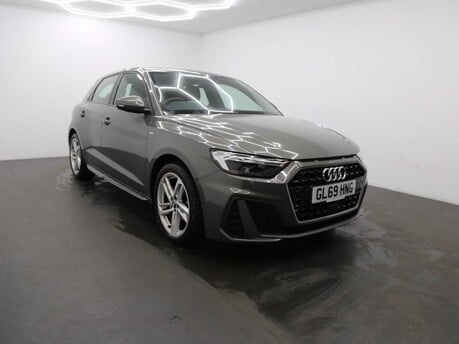 Audi A1 SPORTBACK TFSI S LINE