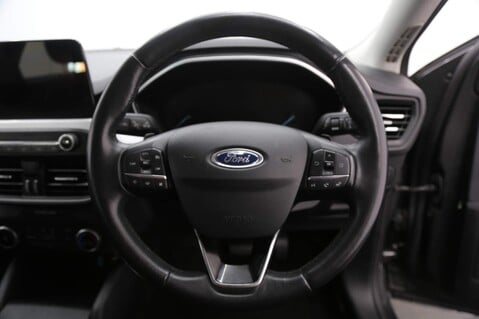 Ford Focus ZETEC TDCI 16