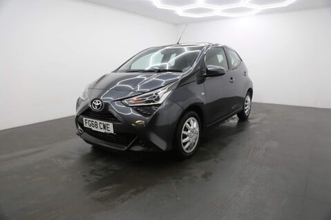 Toyota Aygo VVT-I X-PLAY 4