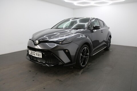 Toyota C-HR GR SPORT 4