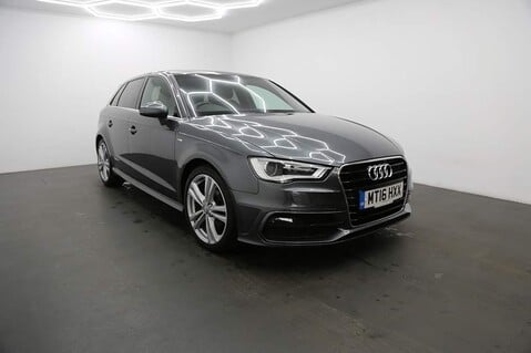 Audi A3 TFSI S LINE NAV 1