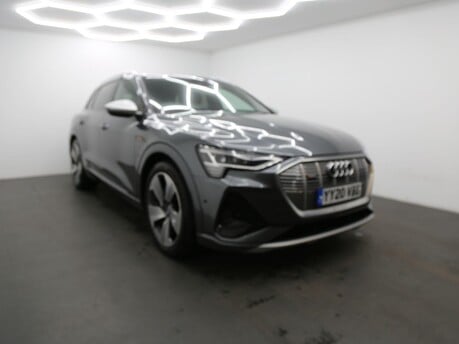 Audi E-Tron QUATTRO S LINE