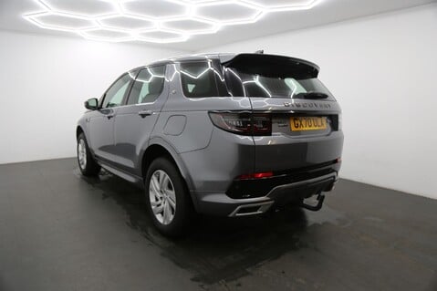 Land Rover Discovery Sport R-DYNAMIC S 6