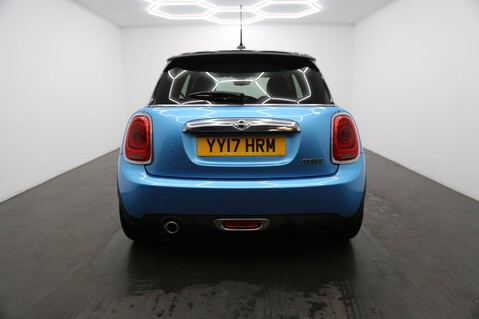 Mini Hatch COOPER 8