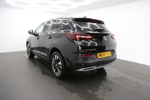 Vauxhall Grandland X SRI NAV 6