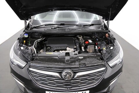 Vauxhall Grandland X SRI NAV 26