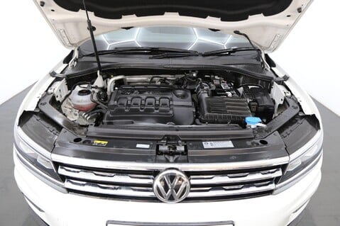 Volkswagen Tiguan SEL TDI BMT 4MOTION DSG 27