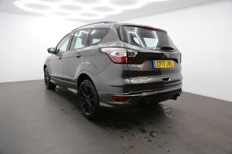 Ford Kuga ST-LINE 6