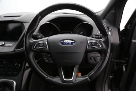 Ford Kuga ST-LINE 16