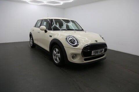 Mini Hatch COOPER 1