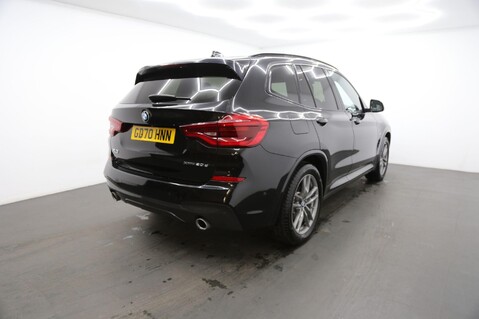 BMW X3 XDRIVE20D M SPORT 7