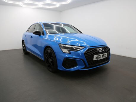 Audi A3 TFSI S LINE EDITION 1